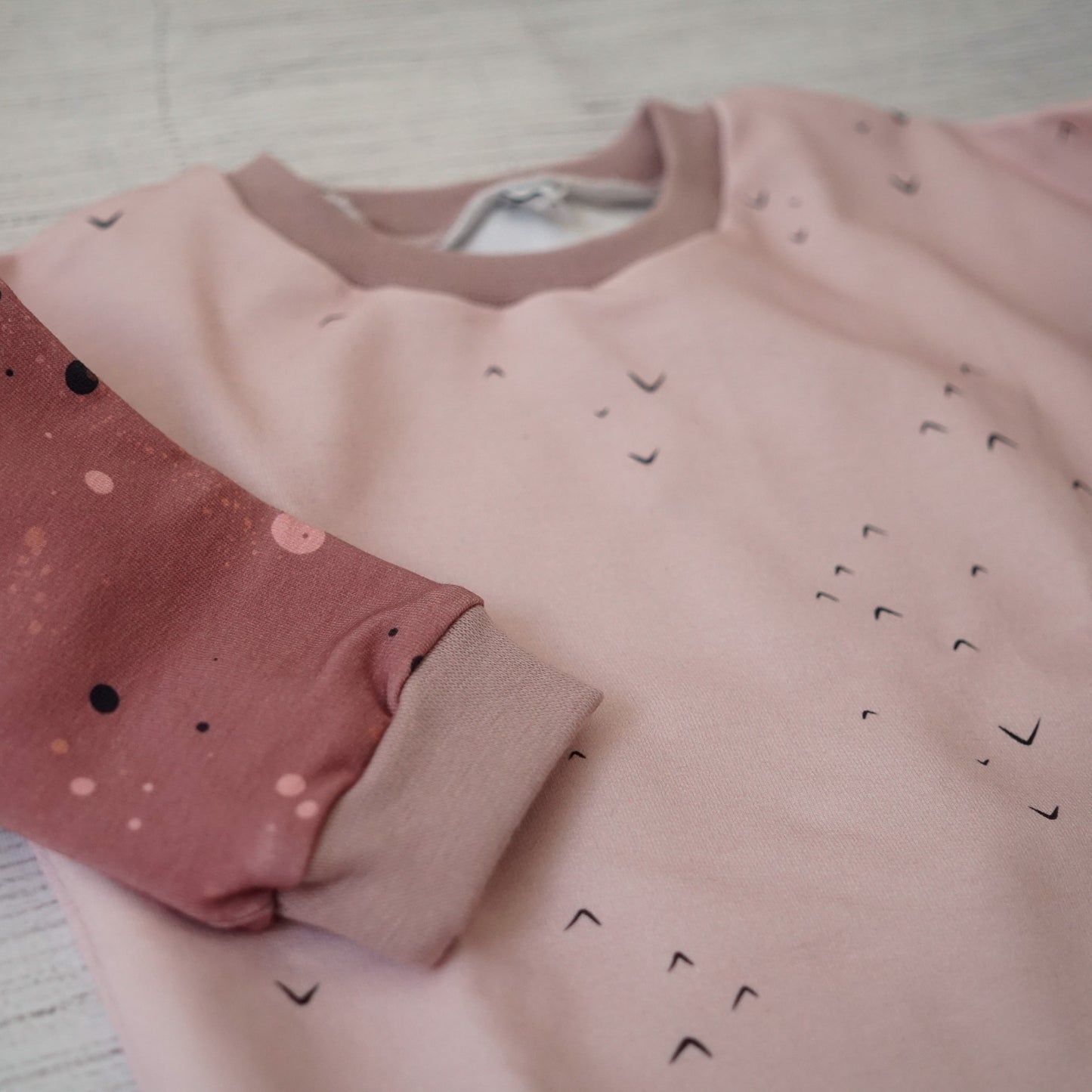 Pullover - Pink Birds